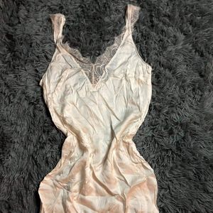 Triumph Classic Nightdress